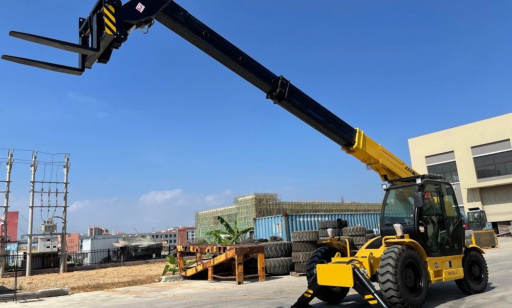 telehandler-1-e1733194049823